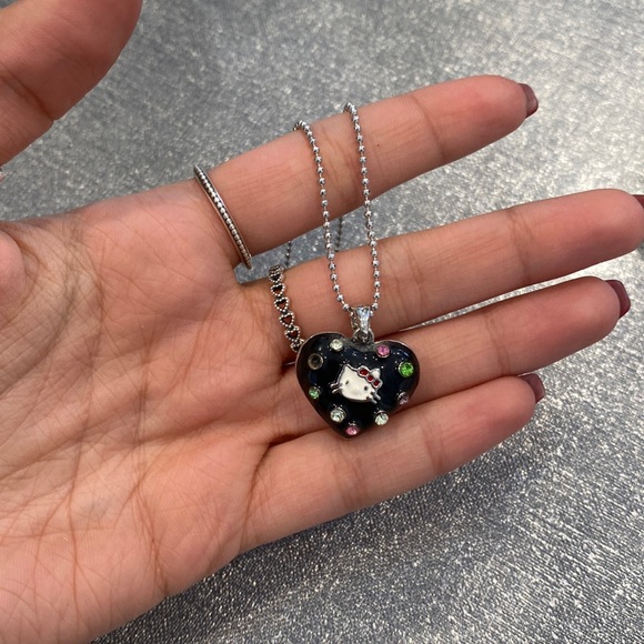 hello kitty heart necklace - Picture 1 of 2